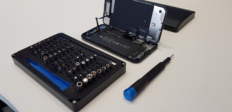 PhoneExpert - Repair & Service iPhone, Samsung, Huawei, Xiaomi